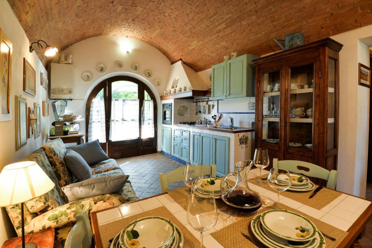 Appartamento Vecchio Mulino Isola d'Arbia Екстериор снимка