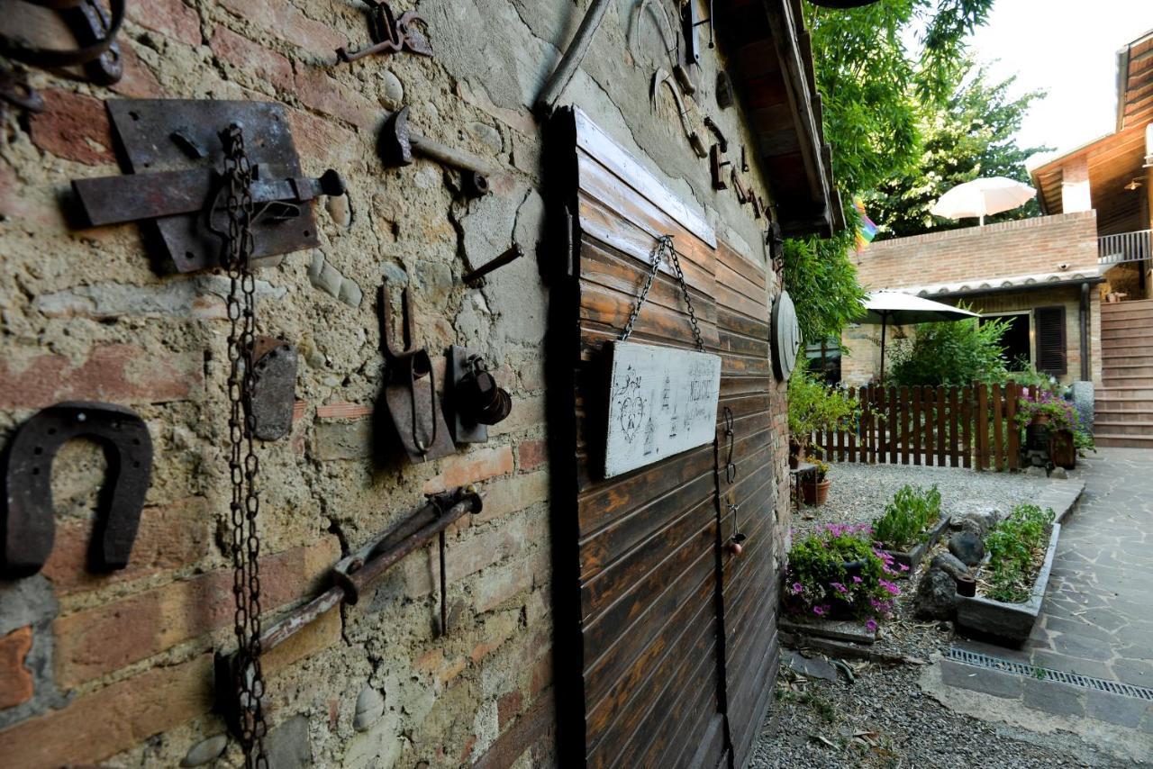 Appartamento Vecchio Mulino Isola d'Arbia Екстериор снимка